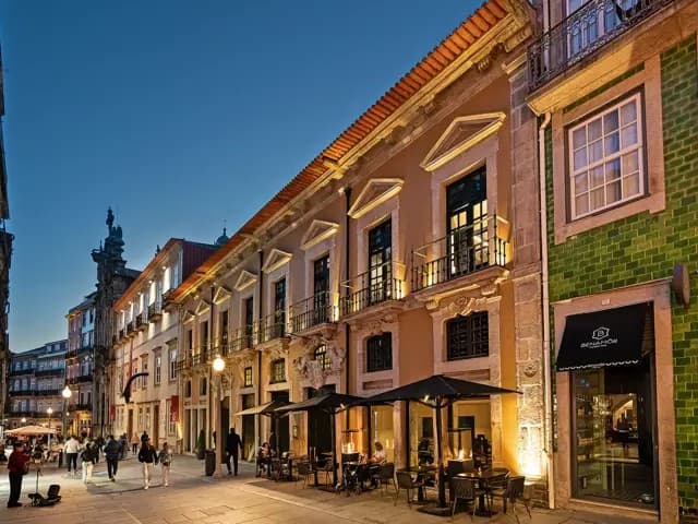 The PortoBay Flores facade on Rua das Flores at dusk